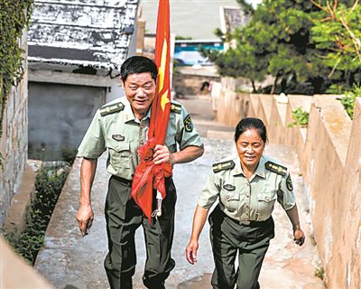 王继才、王仕花夫妇：守岛就是守国