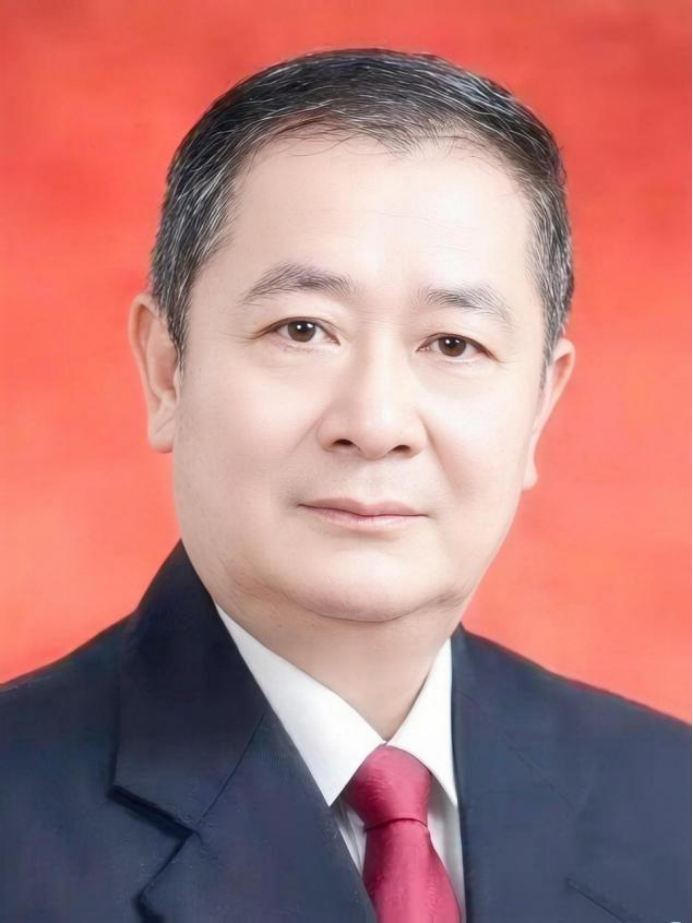 李君 中华英才报道16.png