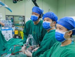 精进技术不辍 守护生命不已 遵医附院技术赋能提升健康成色2279.png