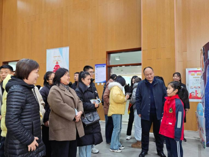 1_星梦筑九天 奇思润生活——山西太原山水城小学第四届校园科技周活动隆重启幕(1)1373.png