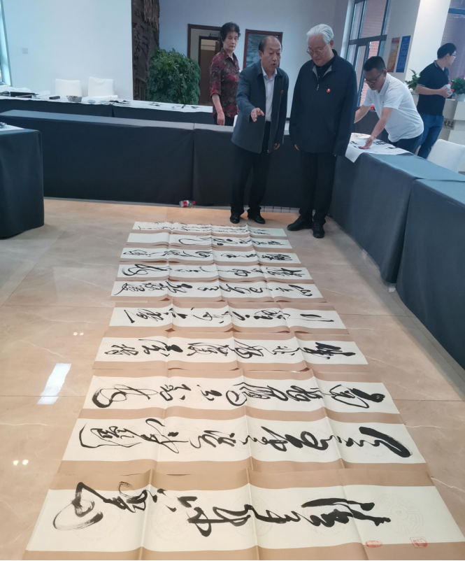 以书载道 以业报国 —— 沈德福先生的坚守与成就(1)930.png