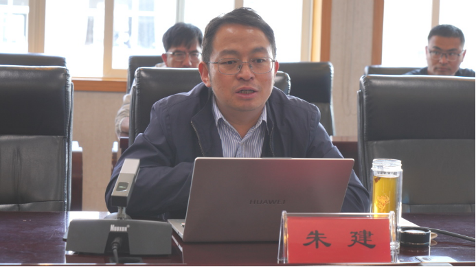 云南省第二轮“万名校长培训计划”(第四期)跟岗研修活动在安宁中学顺利开展3696.png