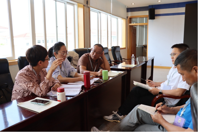 云南省第二轮“万名校长培训计划”(第四期)跟岗研修活动在安宁中学顺利开展7931.png