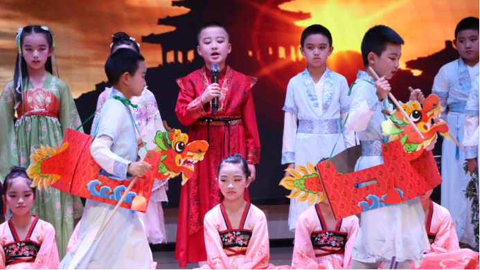 云南安宁市第二小学:在朗朗书声中领悟文化精髓,在菁菁校园里涵养精神品格3176.png