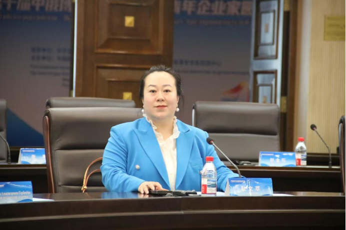 耿文萃:以青年担当推动中俄经贸合作走深走实251.png