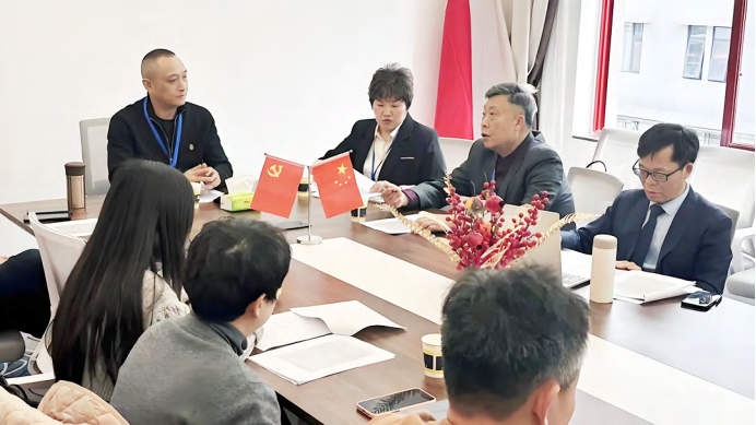 鸣心济世 厚德仁医——罗鸣384.png