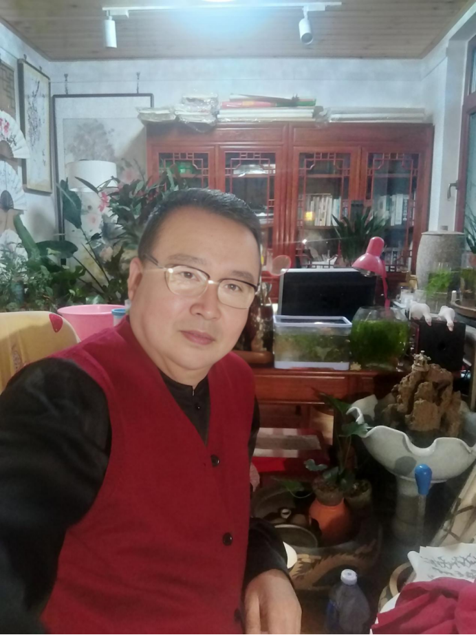 范青 中华英才25.png