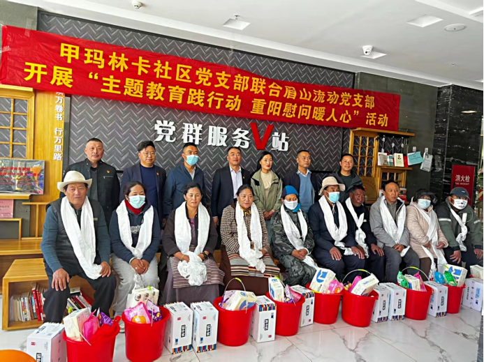 扎根基层一线,践行初心使命——优秀党务工作者刘成忠(1)1209.png