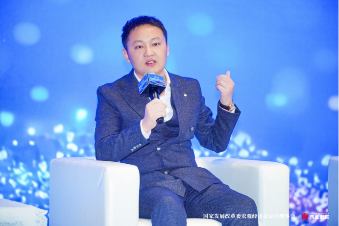 以学赋能·以智兴业——袁道红荣获工信部领军人才证书,领航数实融合新征程768.png