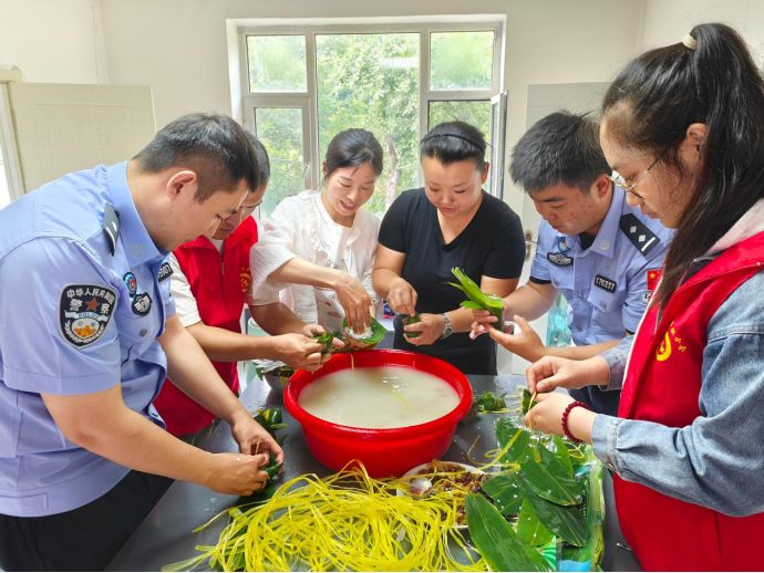 粽香绳结连民心-20240615386.png