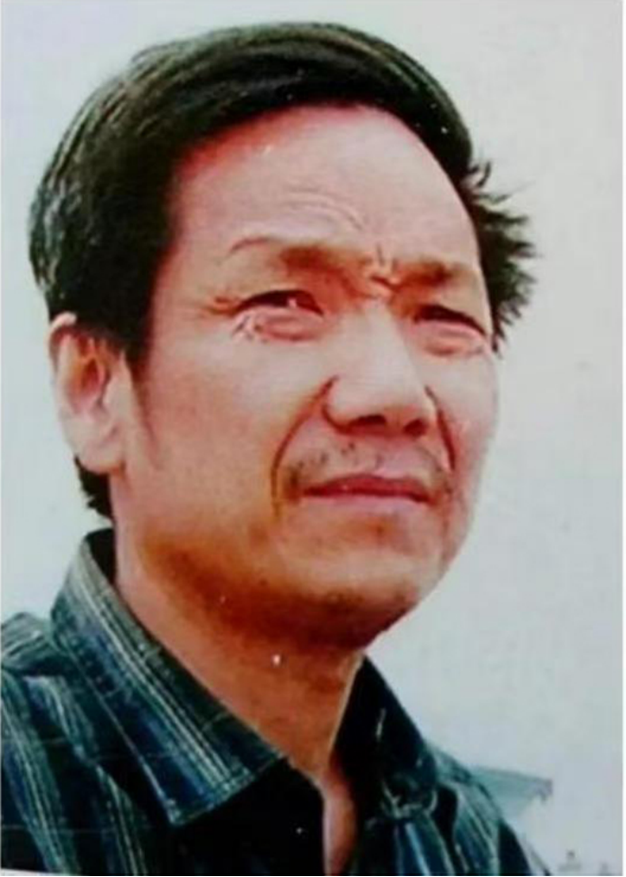 包军——中华英才10.png