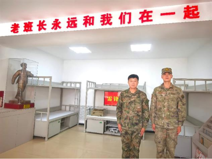 接过雷锋的枪 赓续初心薪火——雷锋班荣誉班长王显胜返乡传扬时代锋魂654.png