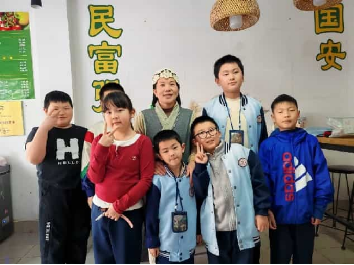 书涵:以心启善治凝心筑就社区生命共同体(1)1338.png