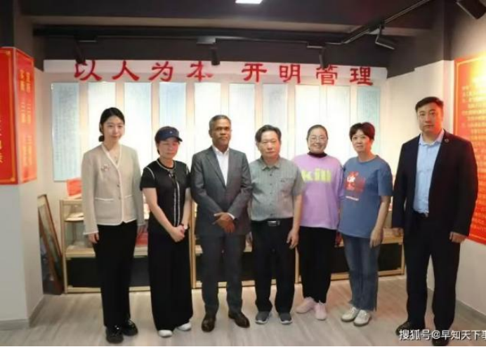 以人为本,守正创新:袁勤生与中国式人本管理的时代范式990.png