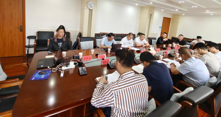 政企聚力谋新篇_科创赋能启新程——御福临集团与南明区政府深化产业合作座谈交流会圆满举行738.png