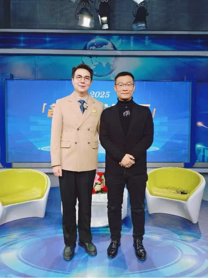 以匠心筑脊梁,以创新护城安——评罗刚的卓越建造之路996.png